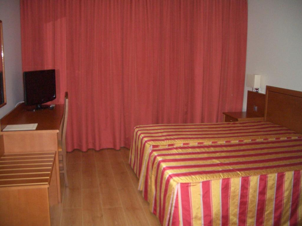 Hotel Aguiar Da Pena Vila Pouca de Aguiar Room photo
